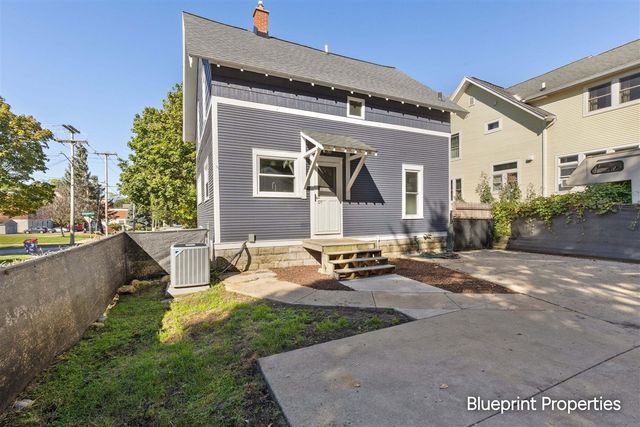 38 Benjamin Avenue, Grand Rapids, MI 49503