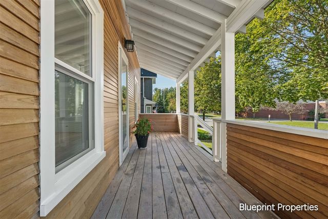 38 Benjamin Avenue, Grand Rapids, MI 49503