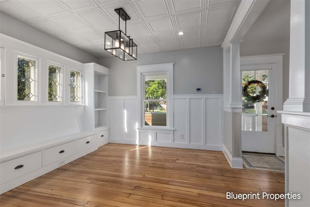 38 Benjamin Avenue, Grand Rapids, MI 49503