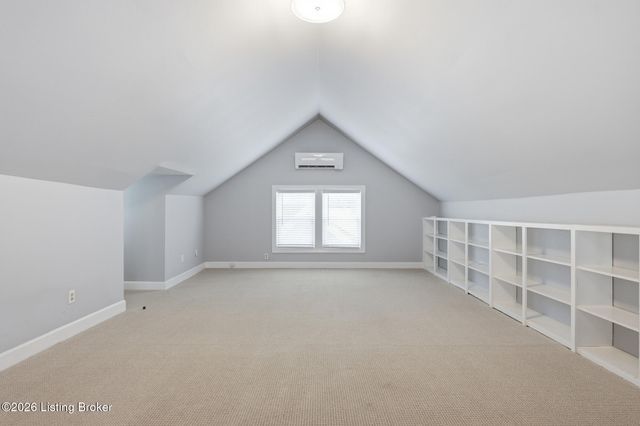 2435 Broadmeade Rd, Seneca Gardens, KY 40205
