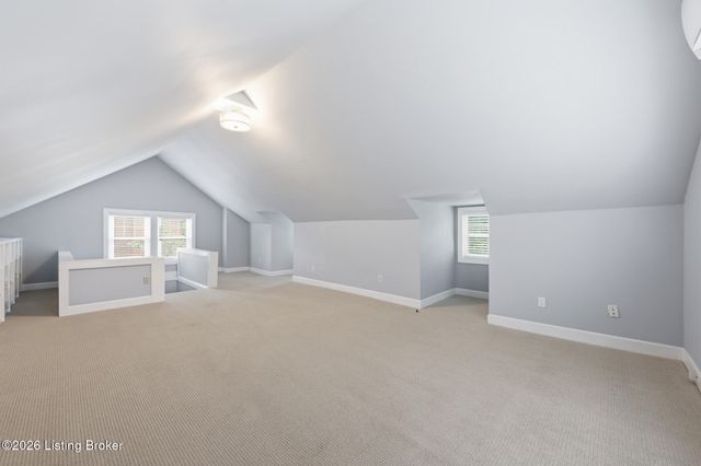2435 Broadmeade Rd, Seneca Gardens, KY 40205