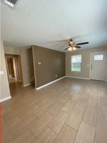 13323 Villa Park DR, Austin, TX 78729