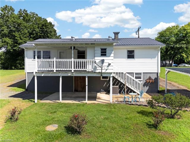 268 Smith Lane, Mount Airy, NC 27030