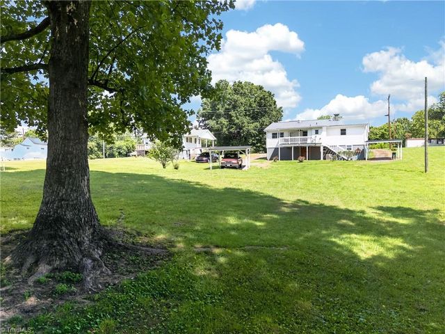 268 Smith Lane, Mount Airy, NC 27030