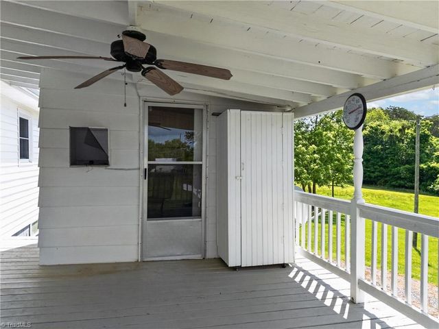 268 Smith Lane, Mount Airy, NC 27030