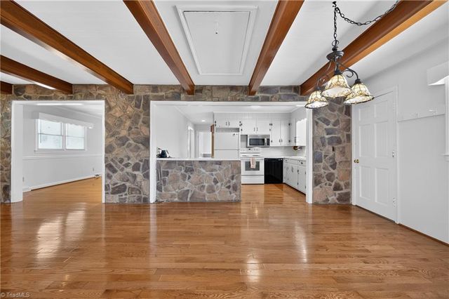 268 Smith Lane, Mount Airy, NC 27030