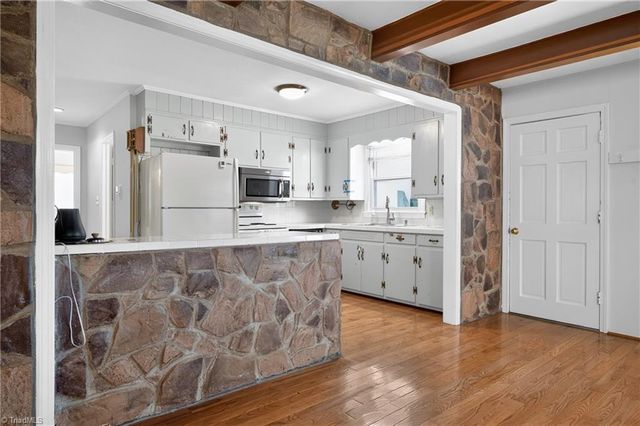 268 Smith Lane, Mount Airy, NC 27030