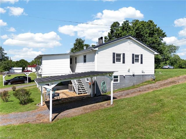 268 Smith Lane, Mount Airy, NC 27030