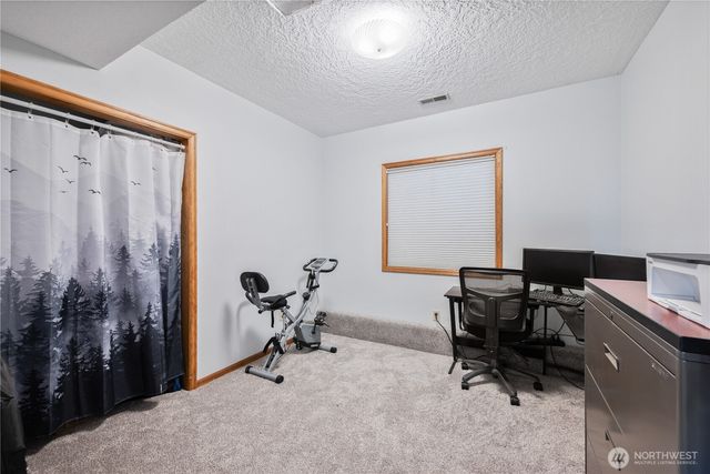 125 Monticello Drive, Longview, WA 98632