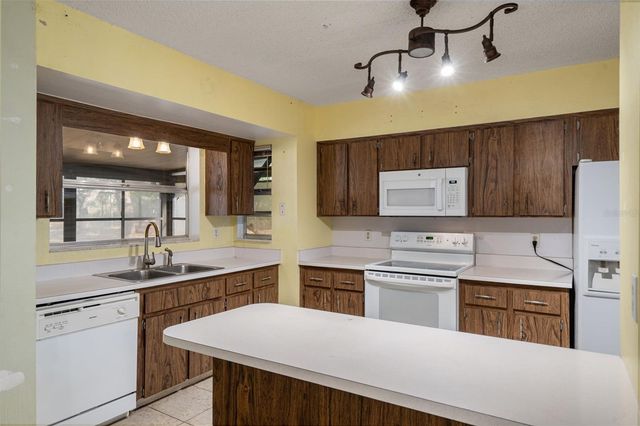 12467 SUN ROAD, Brooksville, FL 34613