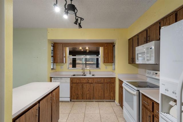 12467 SUN ROAD, Brooksville, FL 34613