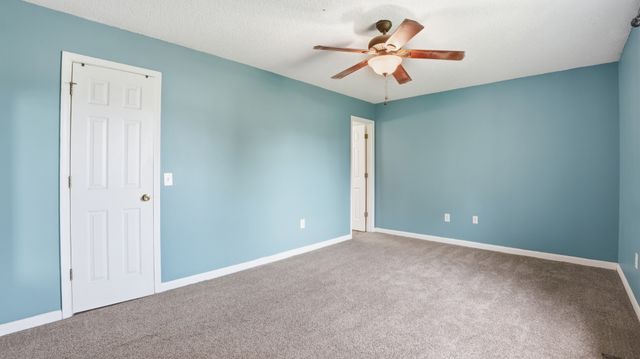 74 Dogwood Ct, Tullahoma, TN 37388