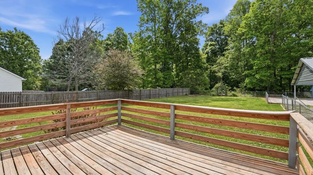 74 Dogwood Ct, Tullahoma, TN 37388