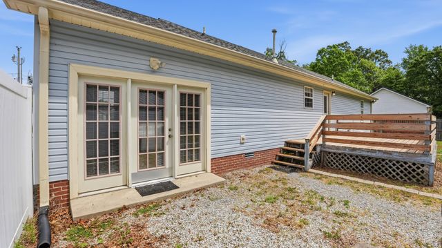 74 Dogwood Ct, Tullahoma, TN 37388