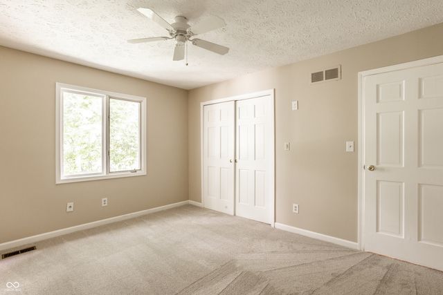 1030 Maxwell Lane, Zionsville, IN 46077
