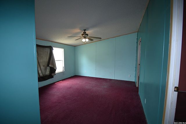 517 CORLEY DR, Devine, TX 78016
