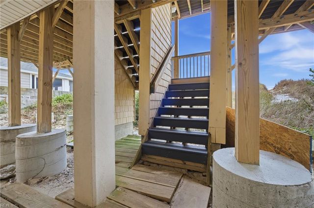 1874 E Ocean View Ave Apt B, Norfolk, VA 23503