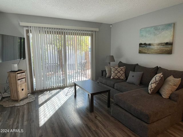 7811 E PARK VIEW Drive, Mesa, AZ 85208