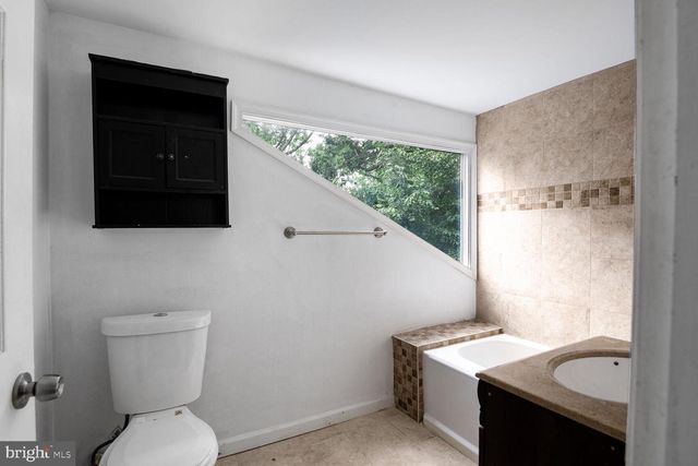 4811 CALUMET AVE, Baltimore, MD 21206