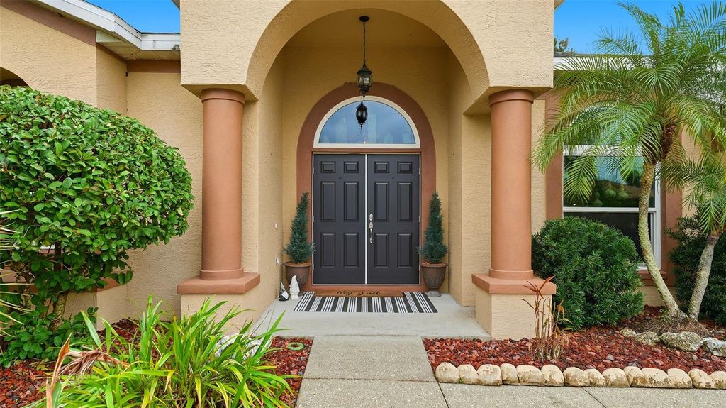 Image 3 of property listing at 4845 TURTLE BAY TERRACE, Bradenton, FL 34203