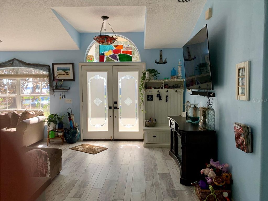 Image 3 of property listing at 31928 HARRIS ROAD, Tavares, FL 32778