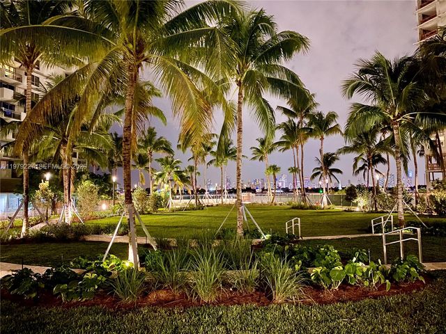 1500 Bay Rd 1236S, Miami Beach, FL 33139