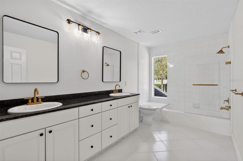 Image 33 of property listing at 1002 OAKDALE STREET, Windermere, FL 34786