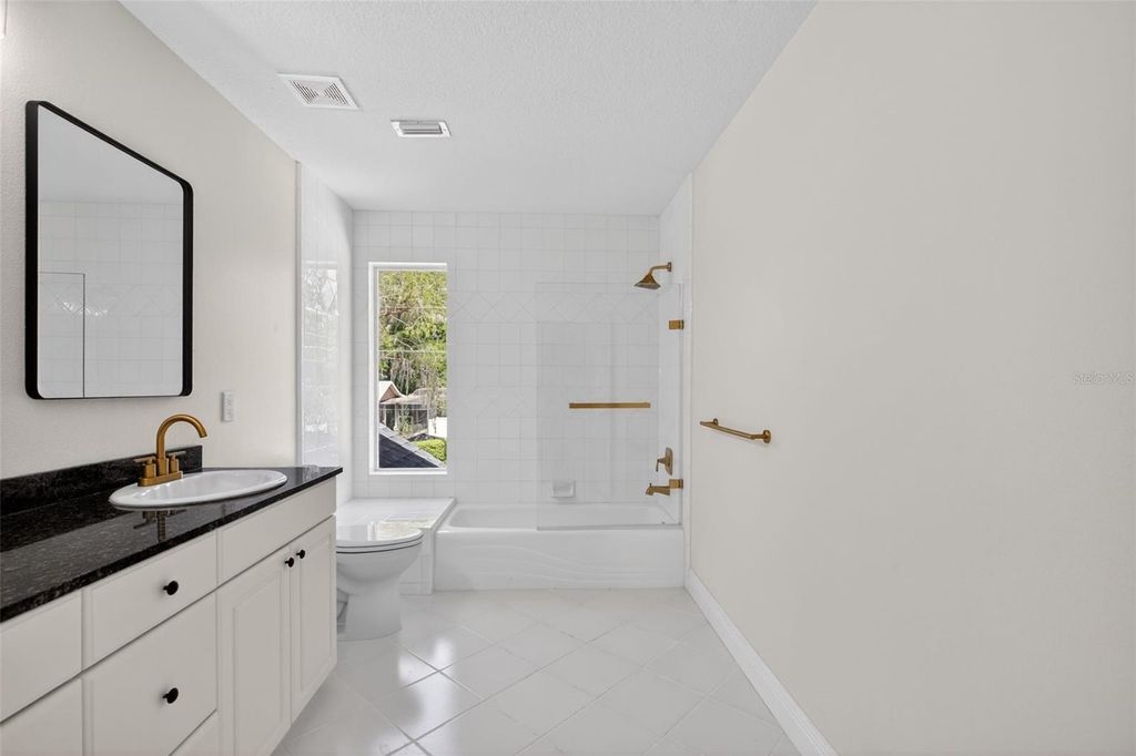 Image 35 of property listing at 1002 OAKDALE STREET, Windermere, FL 34786