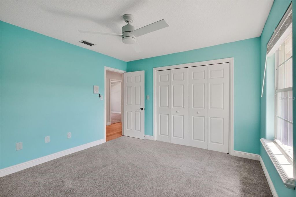 Image 37 of property listing at 1002 OAKDALE STREET, Windermere, FL 34786