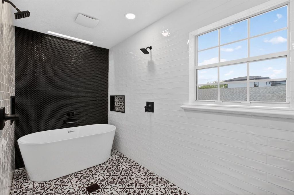 Image 45 of property listing at 1002 OAKDALE STREET, Windermere, FL 34786