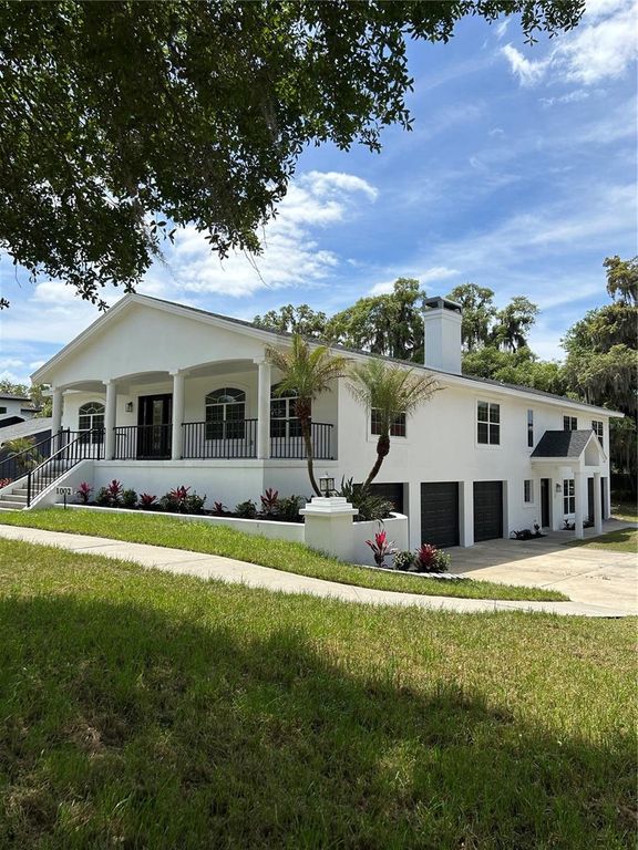 Image 56 of property listing at 1002 OAKDALE STREET, Windermere, FL 34786