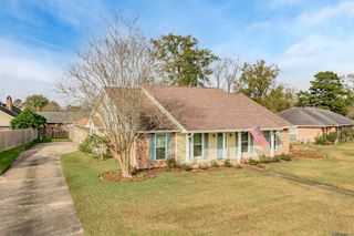 10859 Cal Rd, Baton Rouge, LA 70809