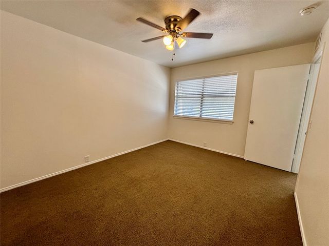 1338 El Camino Real, Euless, TX 76040