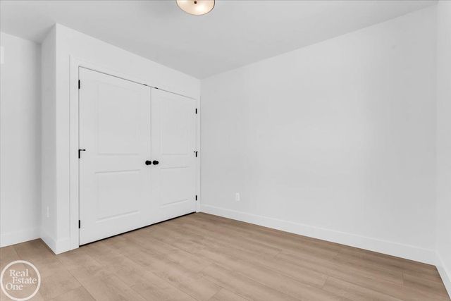 252 Shelldrake Lane, Saint Clair, MI 48079