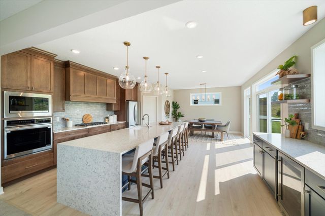 7554 Waverly Avenue, Shakopee, MN 55379