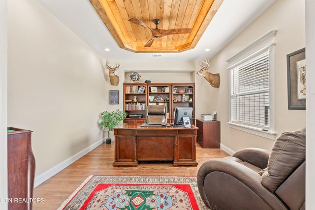 3358 Plateau Rd, Crossville, TN 38571