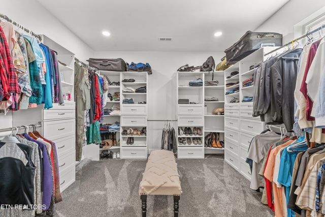 3358 Plateau Rd, Crossville, TN 38571