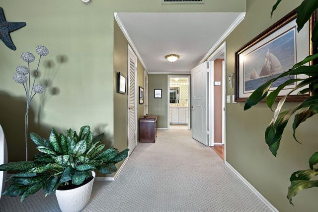 2295 S Ocean Boulevard 517, Palm Beach, FL 33480