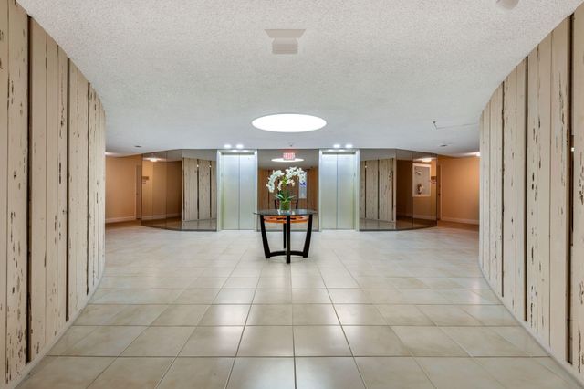 2295 S Ocean Boulevard 517, Palm Beach, FL 33480
