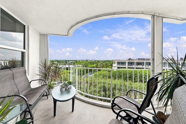 2295 S Ocean Boulevard 517, Palm Beach, FL 33480