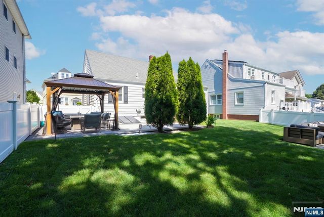 82 Union Street, East Rutherford, NJ 07073