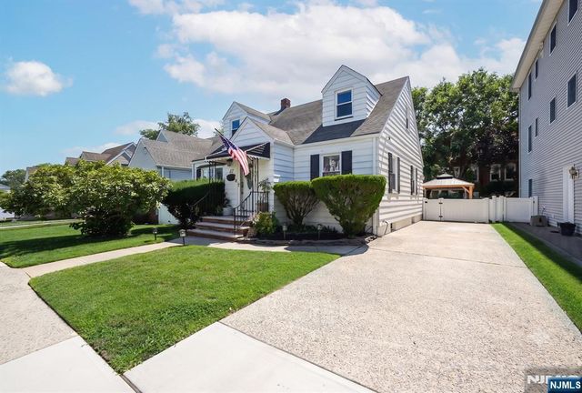 82 Union Street, East Rutherford, NJ 07073