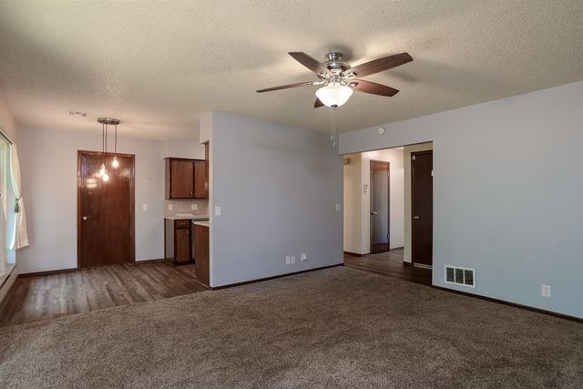 1009 E Will Rogers Drives, Stillwater, OK 74075