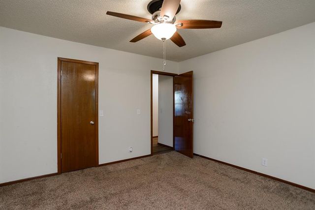 1009 E Will Rogers Drives, Stillwater, OK 74075