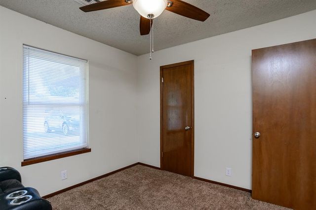 1009 E Will Rogers Drives, Stillwater, OK 74075