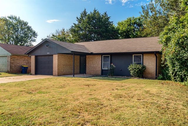 1009 E Will Rogers Drives, Stillwater, OK 74075