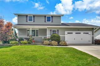 58 Briarwood Drive, Lancaster, NY 14086