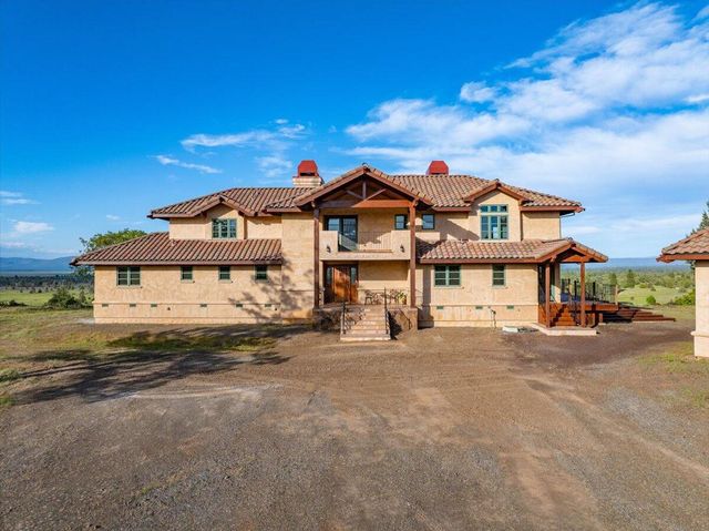 42605 CA-299, Fall River Mills, CA 96028