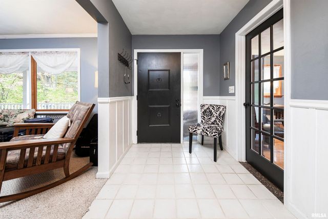 1320 W CEDAR HILLS Drive, Dunlap, IL 61525