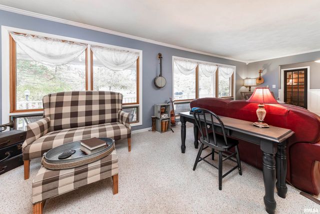 1320 W CEDAR HILLS Drive, Dunlap, IL 61525